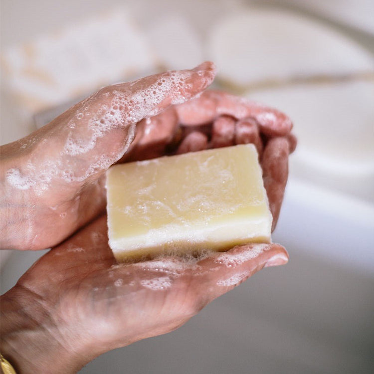 300g de chutes - Savon à froid le suisse - Clémence & Vivien