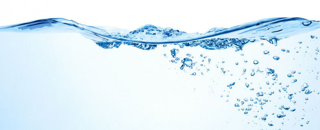 7 façons d’économiser l’eau en prenant soin de soi - Clémence & Vivien